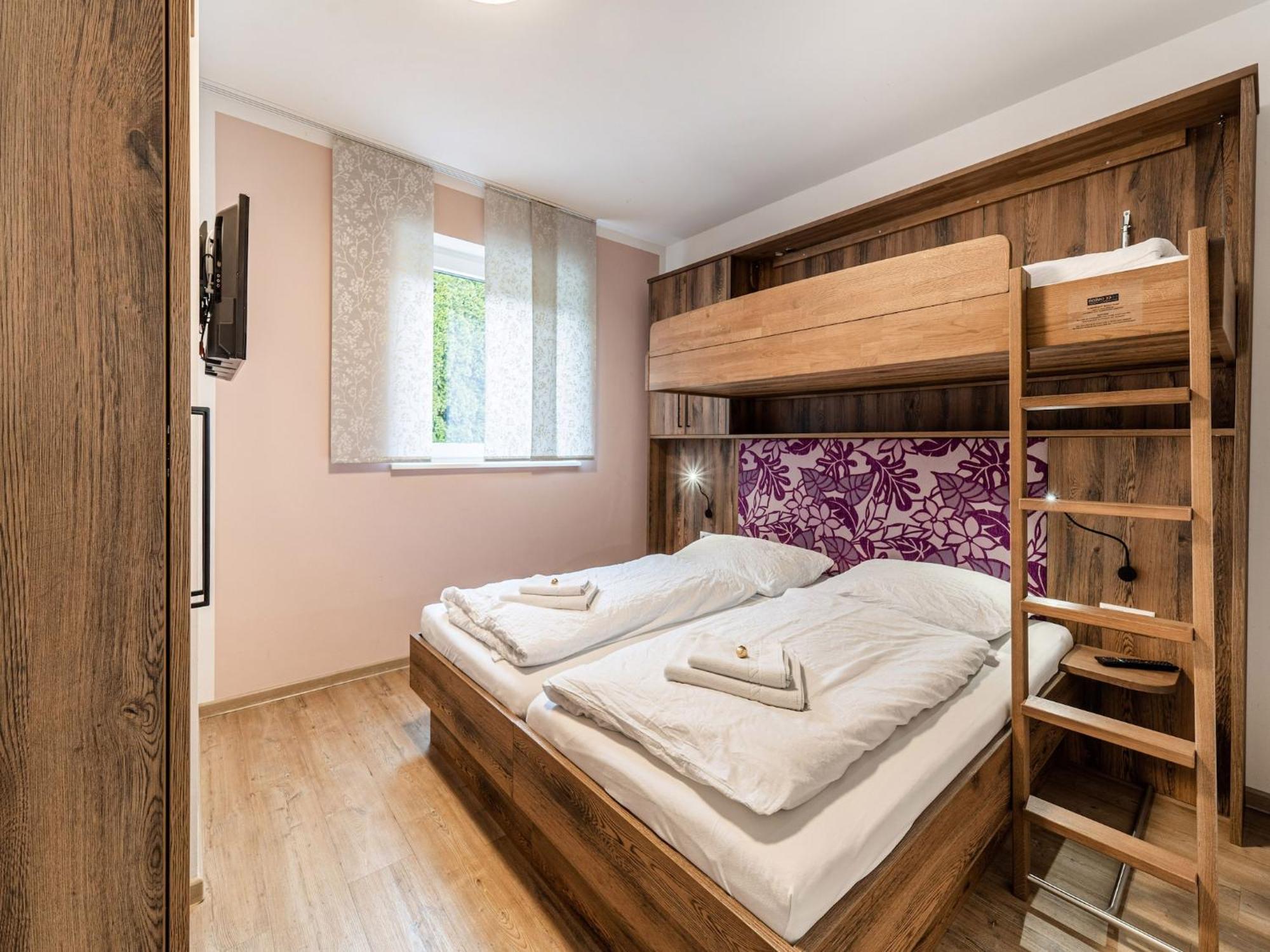 Large Apartment In Sankt Georgen With Balcony Fürstau Eksteriør billede
